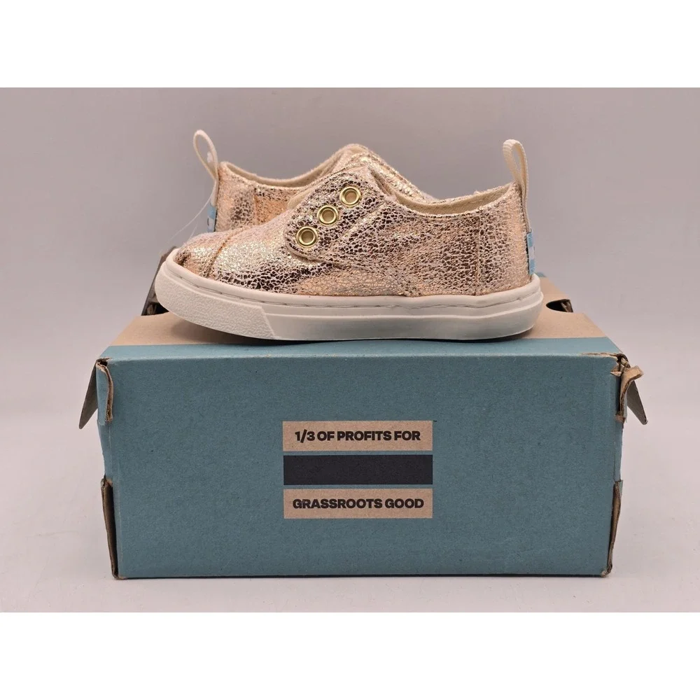 NIB TOMS Tiny Cordones Cupsole Shoes - Color‎ Gold Crackle Foil - Size 5 Toddler